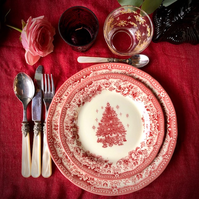 Noël , vaisselle , assiette à dessert