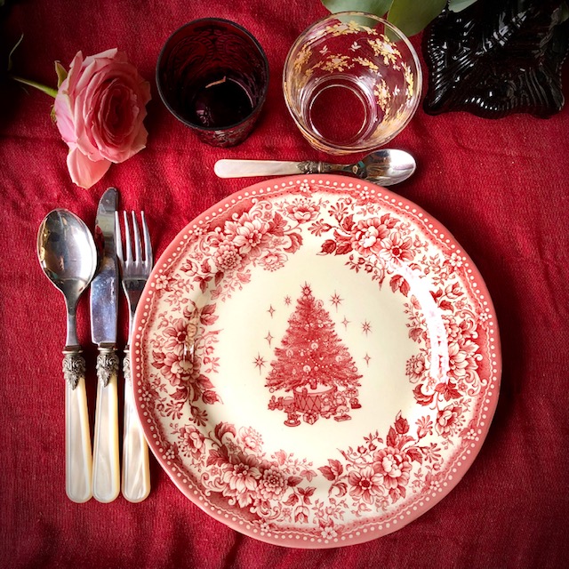 Noël , vaisselle , assiette plate